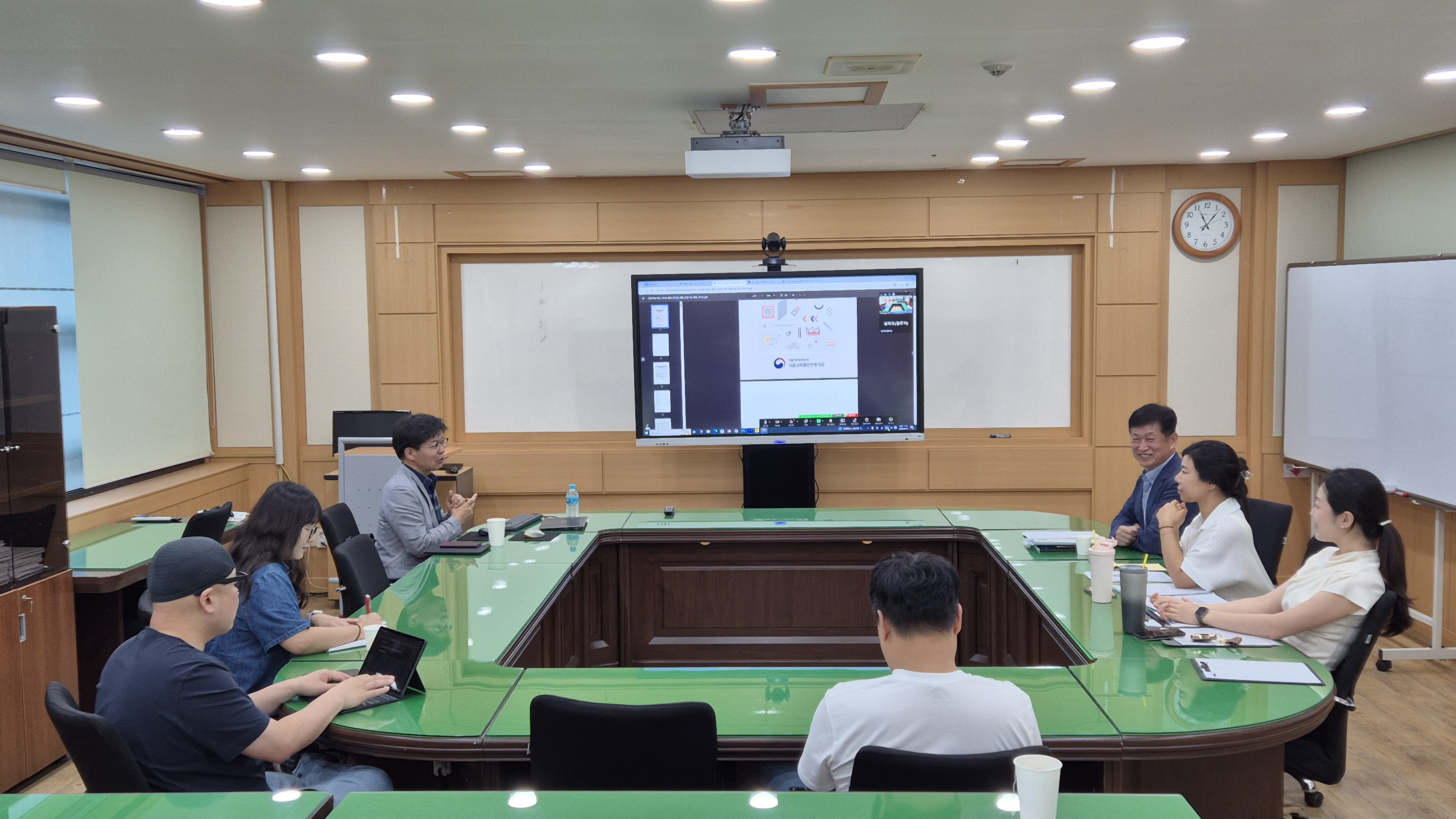 건강기능식품 기능성 원료 인정 제출자료 작성 가이드_하기찬 대표 첨부이미지 : KakaoTalk_20251106_144055569_02.jpg